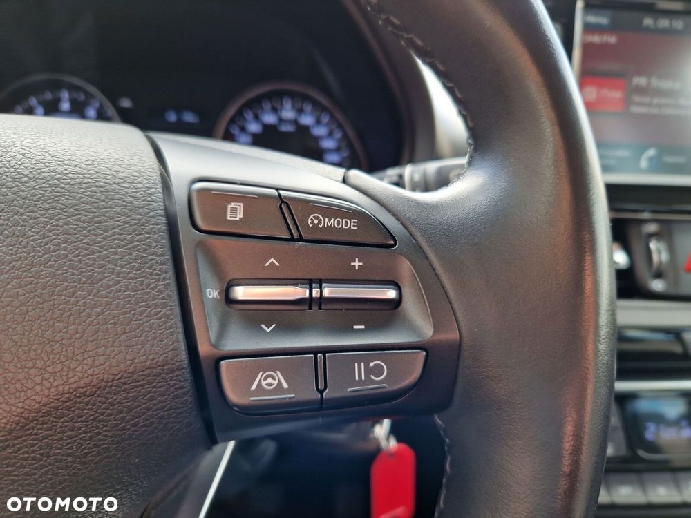 Hyundai i30 - 19