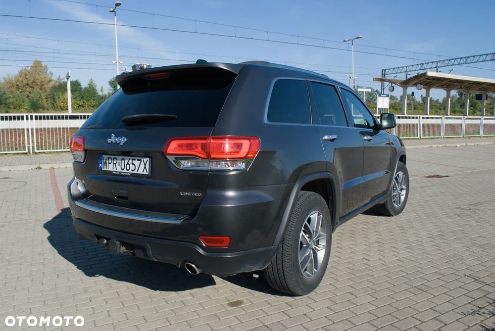 Jeep Grand Cherokee - 5