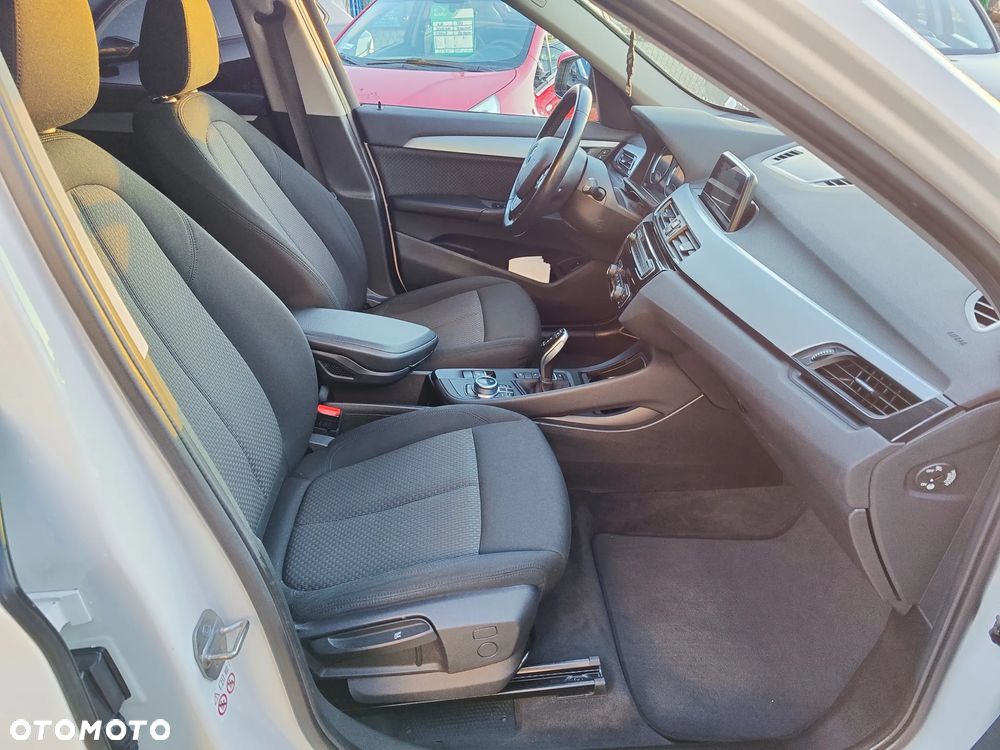 BMW X1 xDrive20d Advantage sport - 10