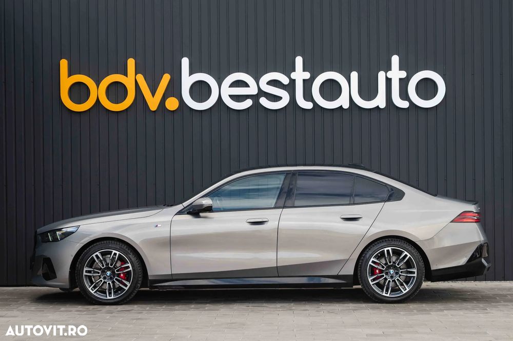 BMW Seria 5 520d xDrive AT MHEV - 10