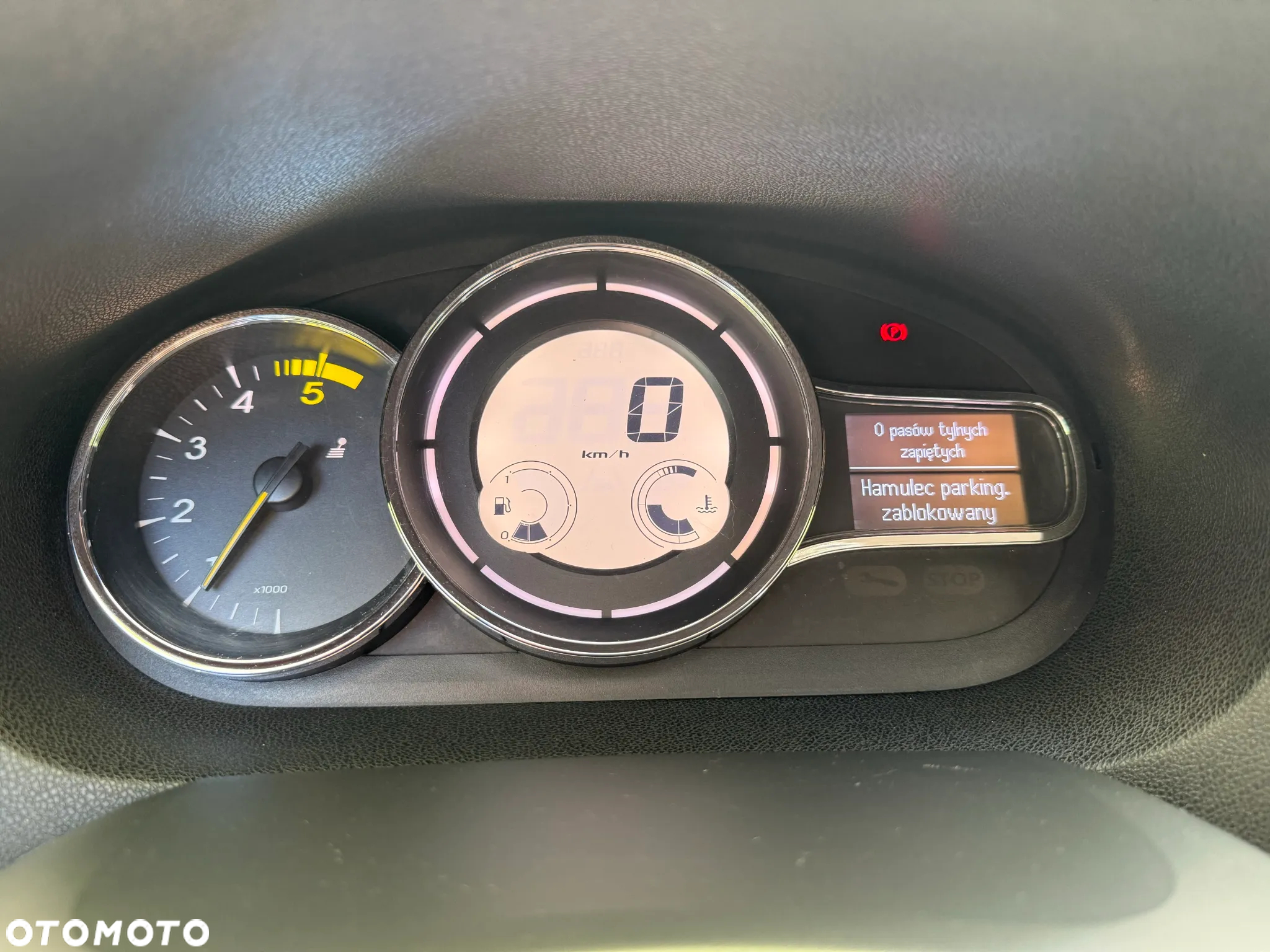 Renault Megane 1.6 dCi Energy Bose Edition - 34