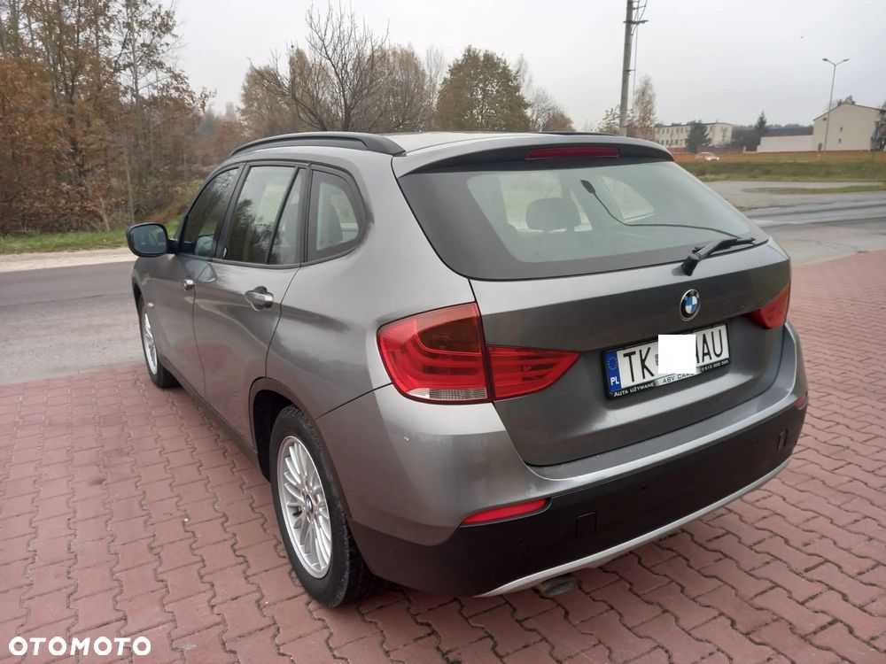 BMW X1 xDrive20d - 11