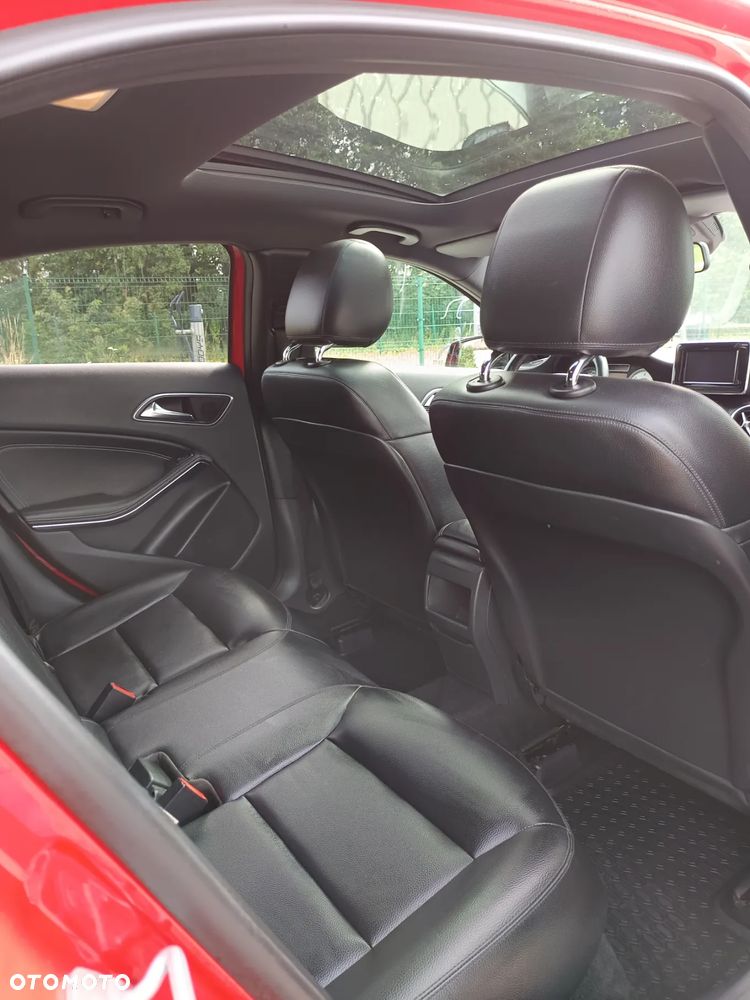 Mercedes-Benz Klasa A 180 CDI AMG Line - 26