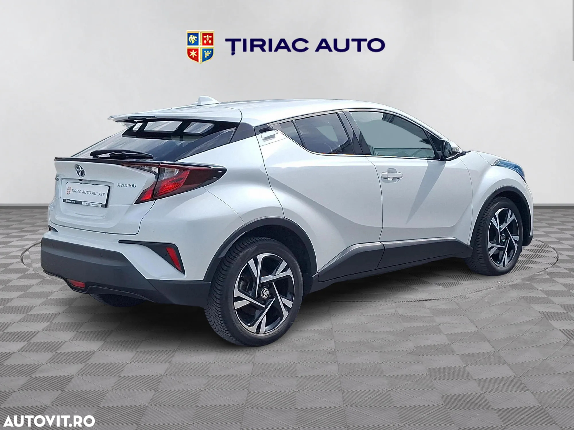 Toyota C-HR - 6