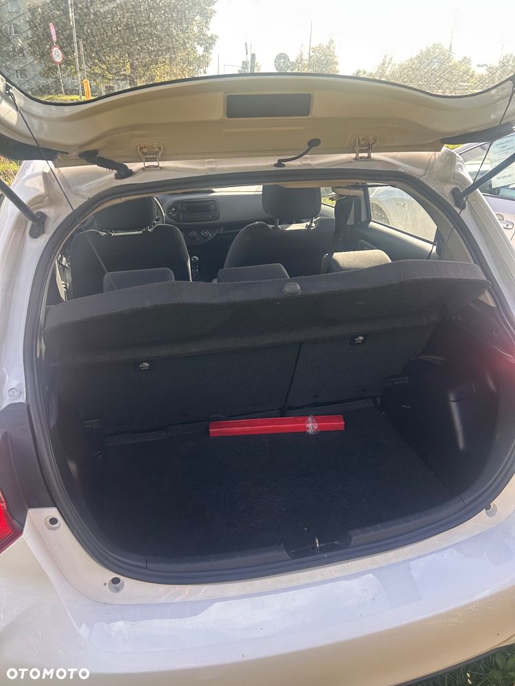 Toyota Yaris 1.5 Active - 25