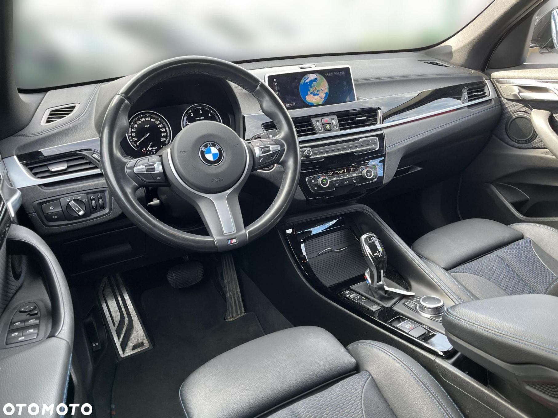 BMW X1 - 10