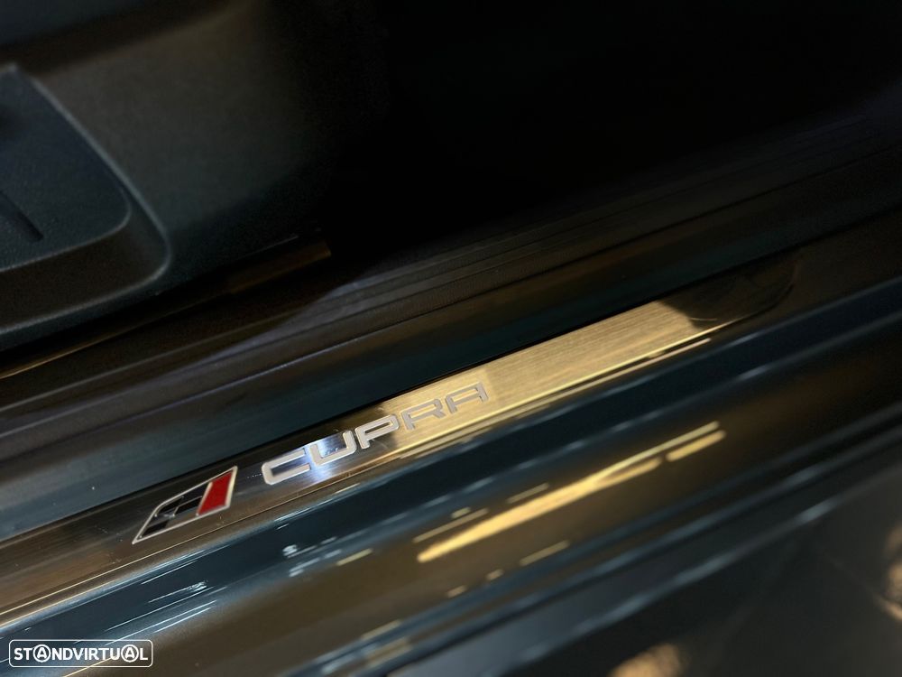 SEAT Leon SC 2.0 TSI S&S DSG Cupra 300 - 34