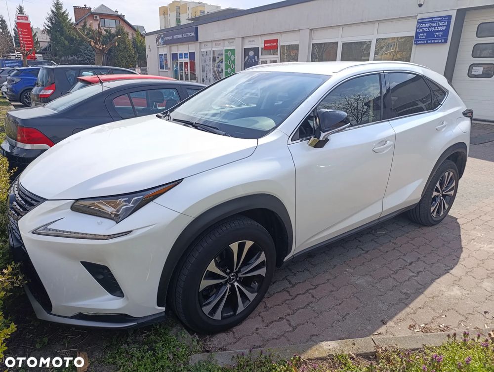 Lexus NX 300 F Impression AWD - 1