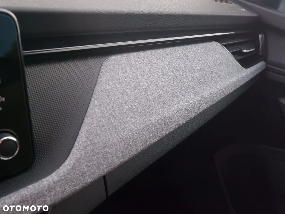 Skoda Kamiq 1.0 TSI Selection - 36