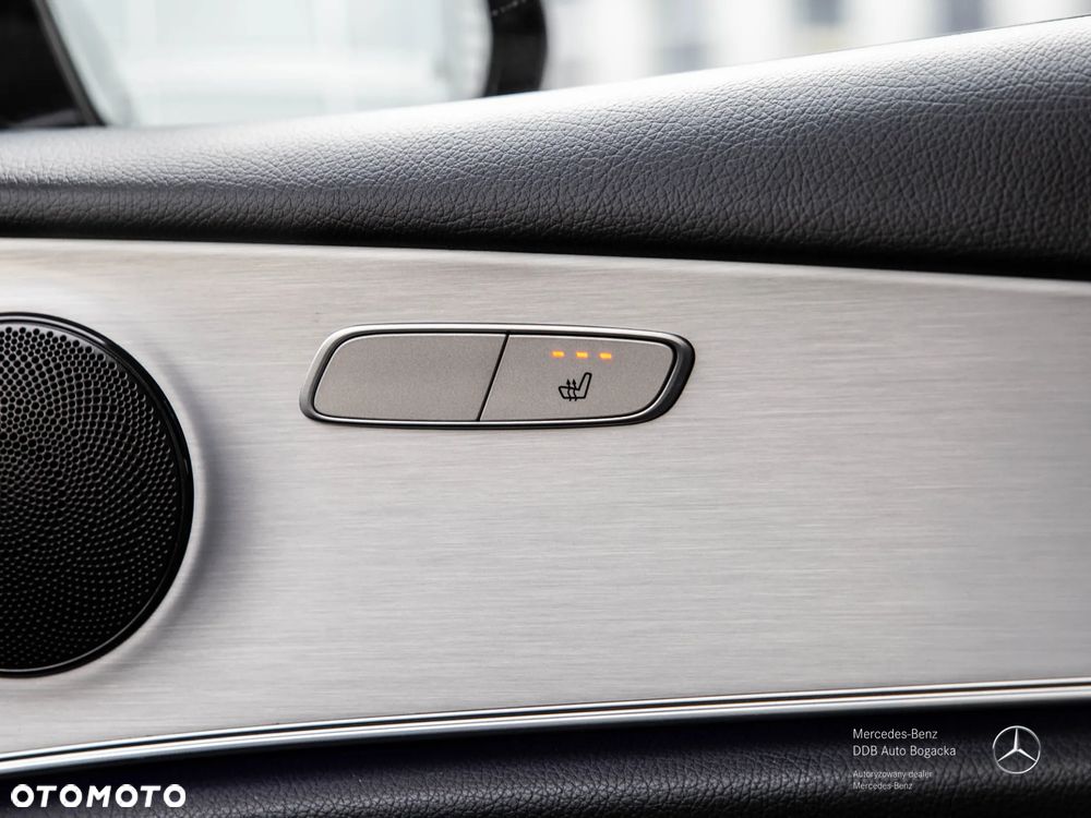 Mercedes-Benz Klasa E 220 d 4-Matic Avantgarde - 12