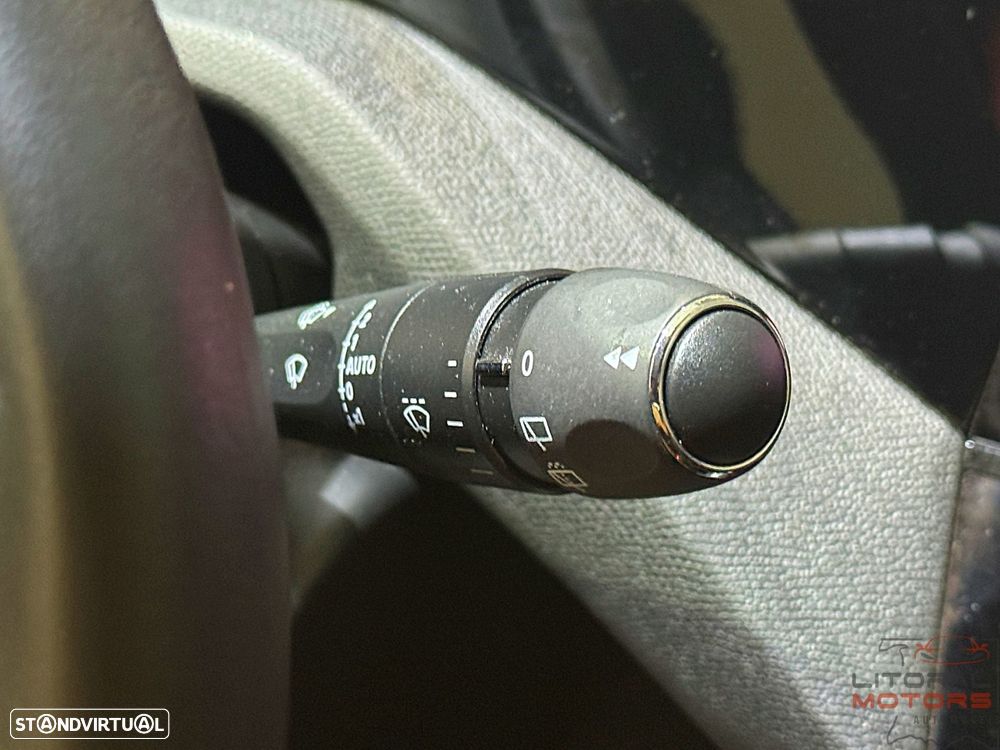 Peugeot 308 1.2 PureTech Allure Pack - 26