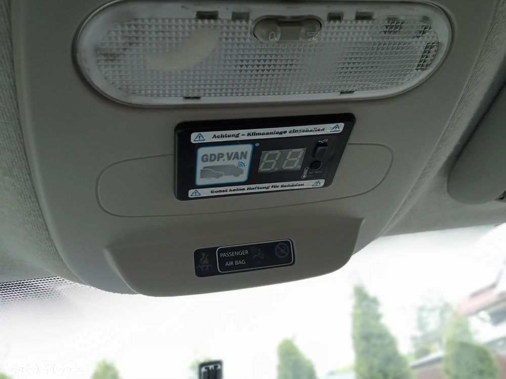 Renault Trafic - 9
