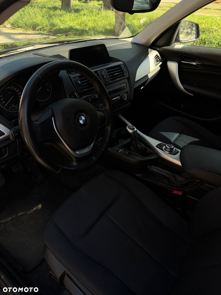 BMW Seria 1 118d - 7