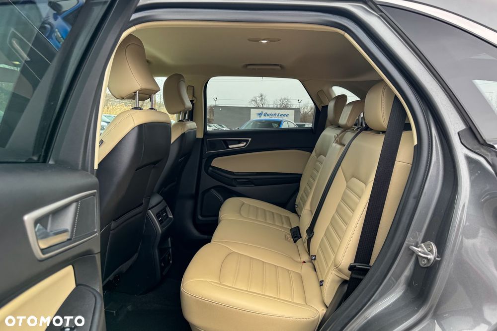 Ford Edge - 13