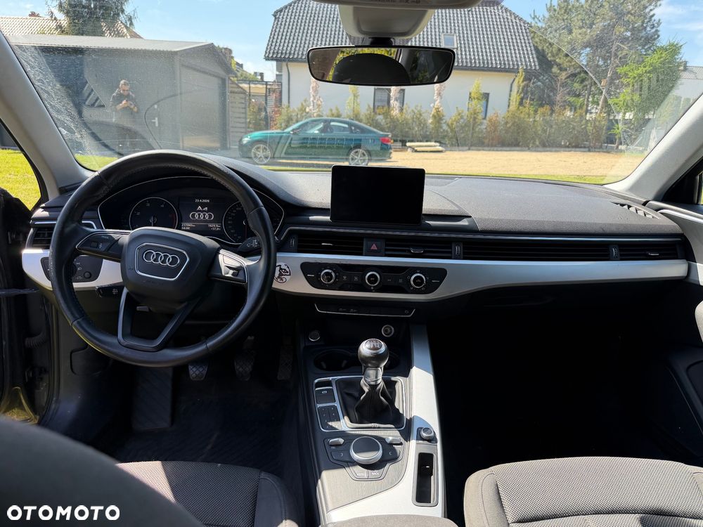 Audi A4 Avant 2.0 TDI - 13