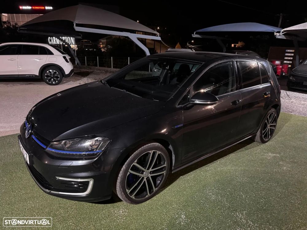 VW Golf 1.4 GTE Plug-In-Hybrid DSG