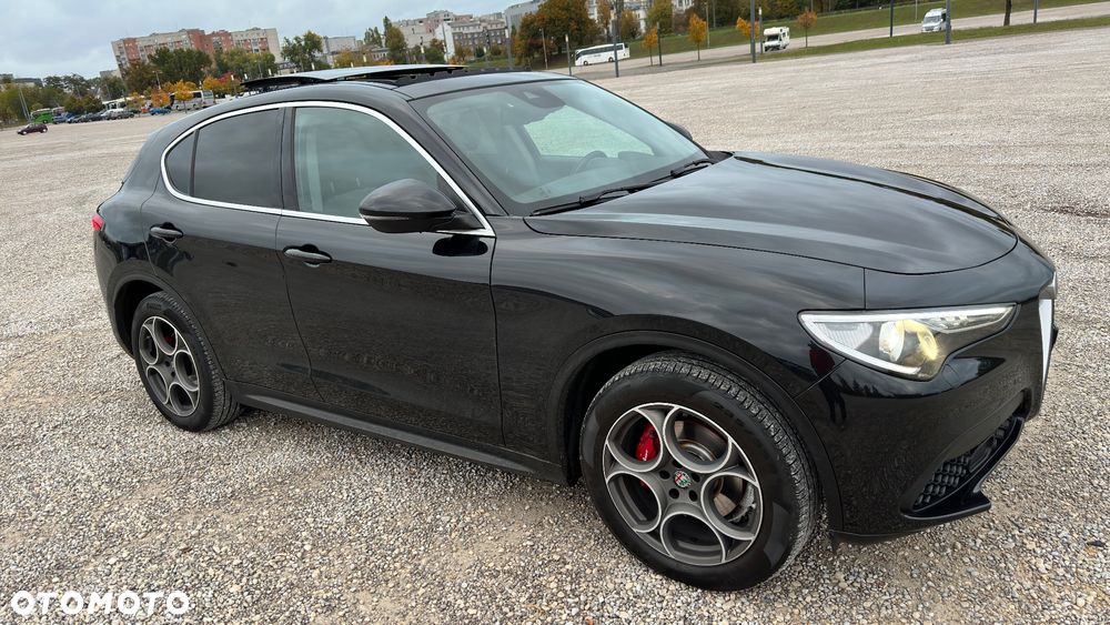 Alfa Romeo Stelvio 2.0 Turbo Executive Q4 - 3