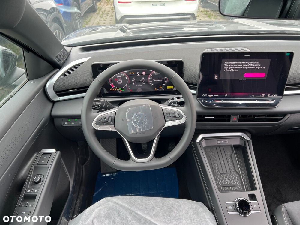 Volkswagen T-Roc 1.5 eTSI Style DSG - 8