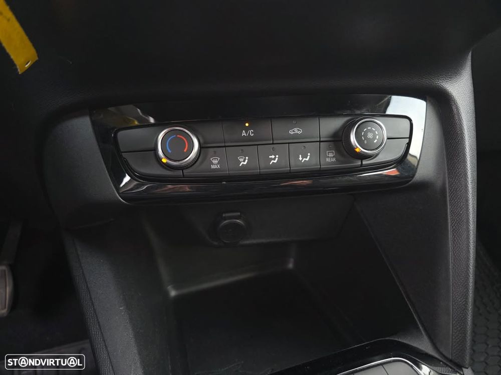 Opel Corsa 1.5 D Elegance - 9