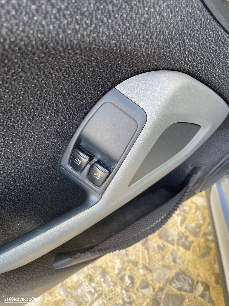 Smart ForTwo Coupé 0.8 cdi Passion 45 - 18