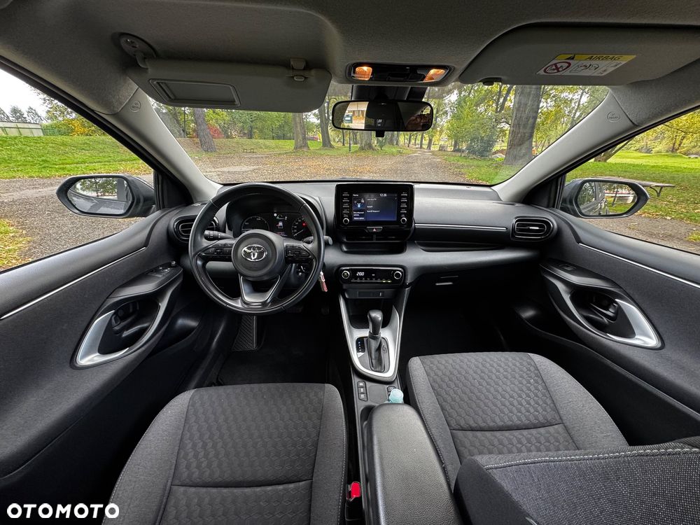 Toyota Yaris - 17