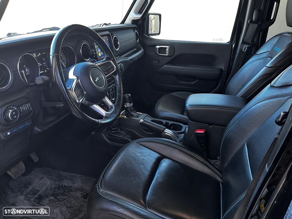 Jeep Wrangler - 7