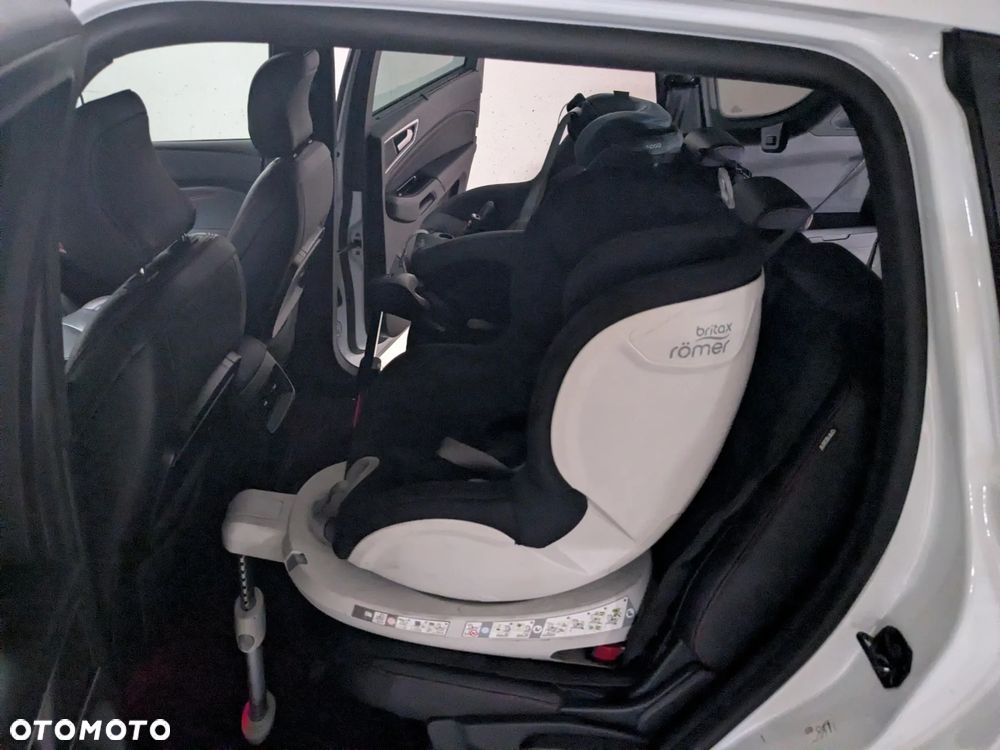 Ford S-Max 2.5 Duratec FHEV (7-Sitzer) ST-LINE - 11