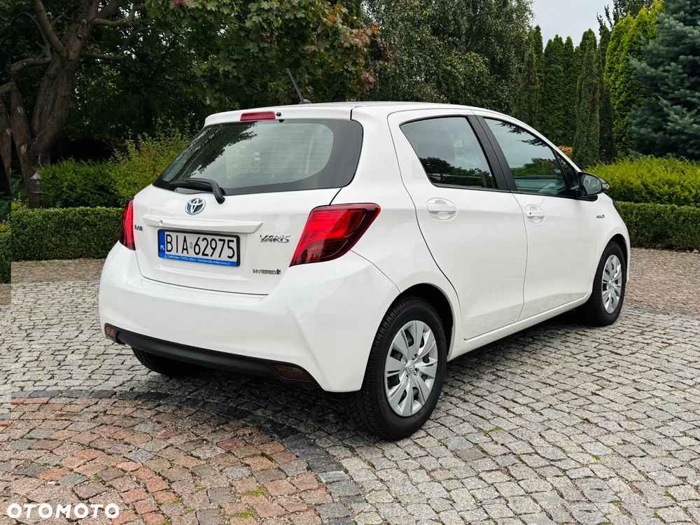 Toyota Yaris - 7