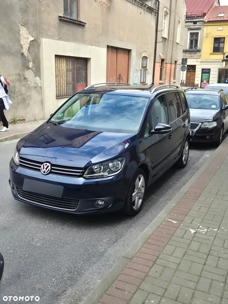 Volkswagen Touran 1.2 TSI BlueMotion Technology STYLE - 2