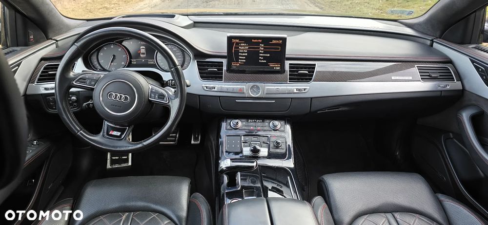 Audi S8 - 5