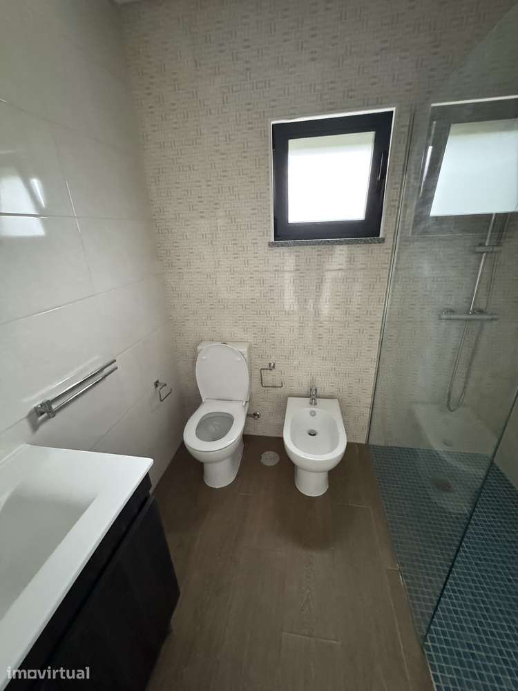 T3 Novo com terraço e acessibilidade - Grande imagem: 4/5