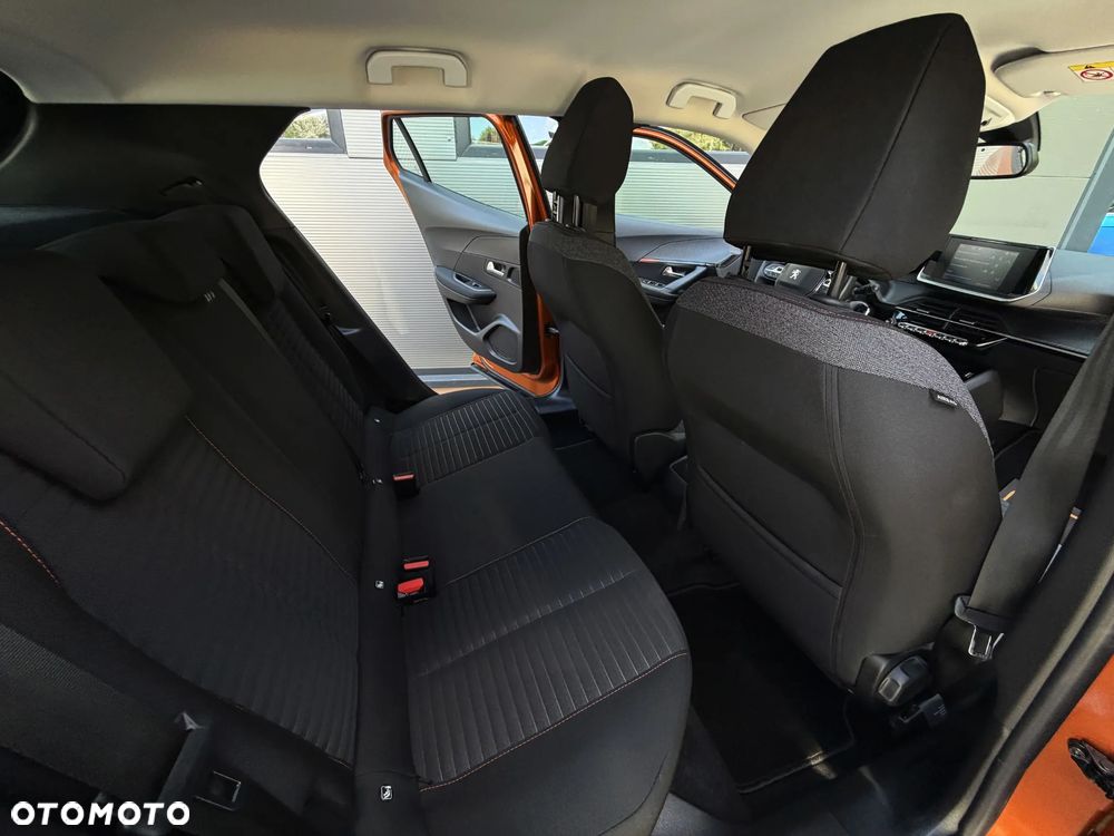 Peugeot 2008 PureTech 100 Allure - 17