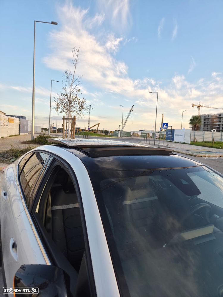 Citroën e-C4 X Shine - 7