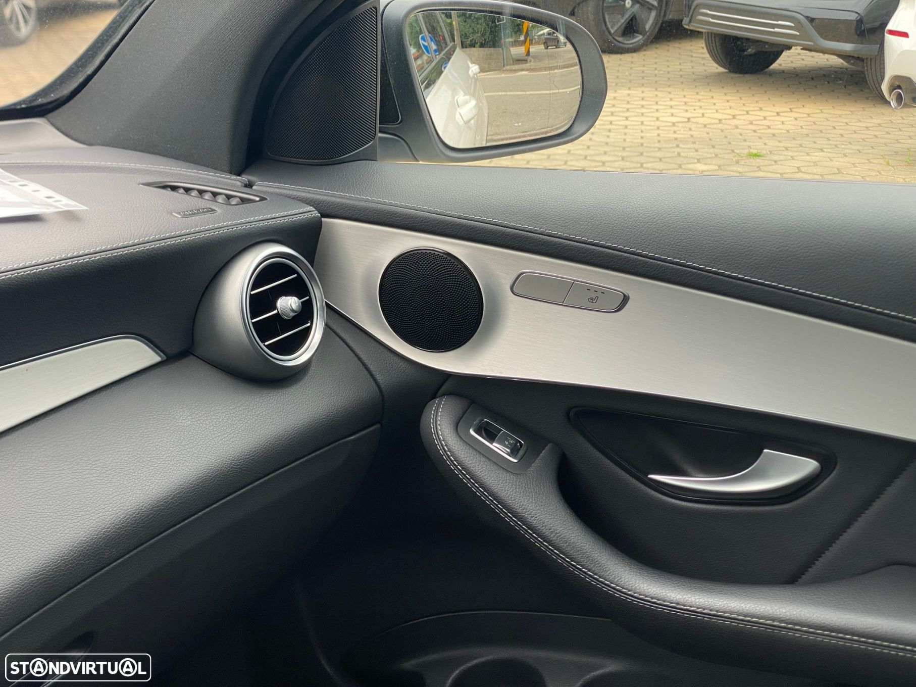 Mercedes-Benz GLC 300 - 24