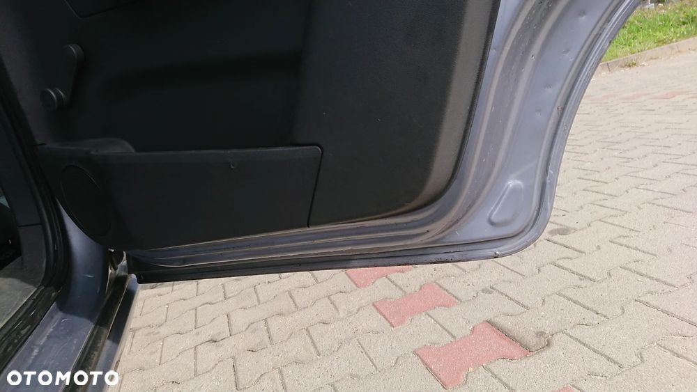 Opel Zafira 1.6 Enjoy - 9