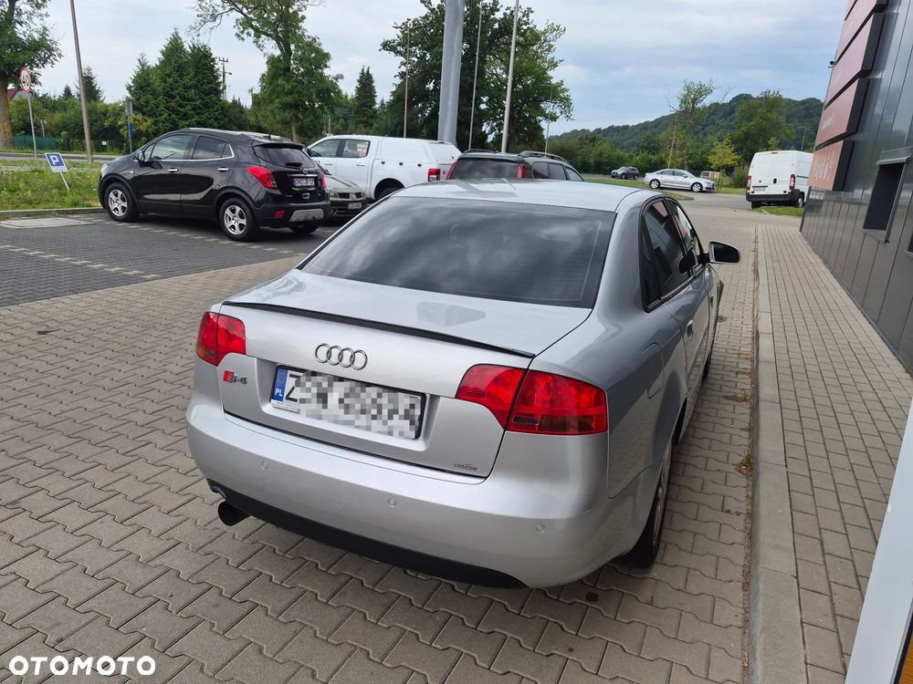 Audi A4 Limousine 1.6 - 2
