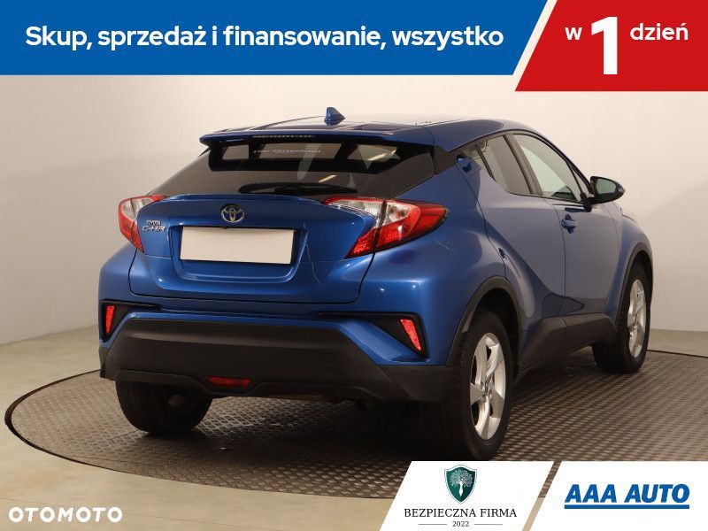 Toyota C-HR - 7