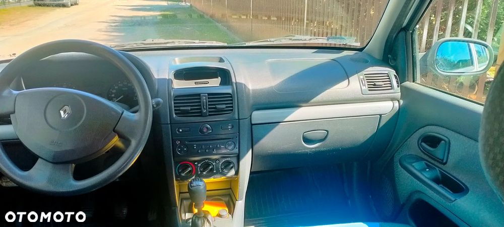 Renault Clio - 5