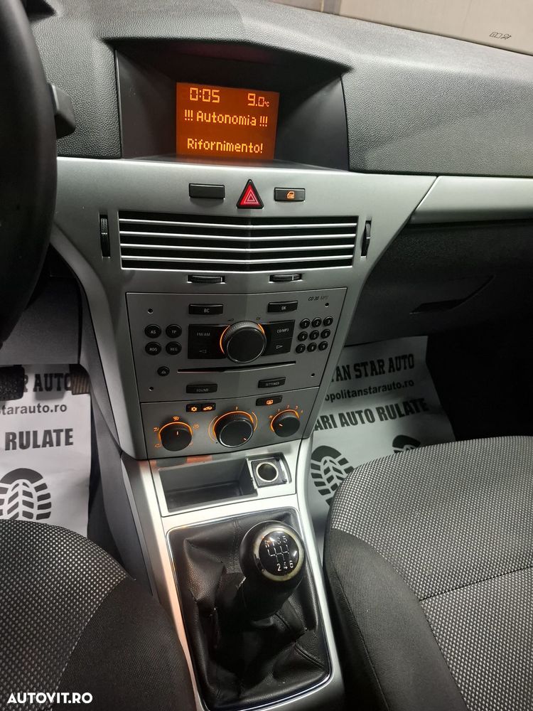 Opel Astra 1.7 CDTI Essentia - 9