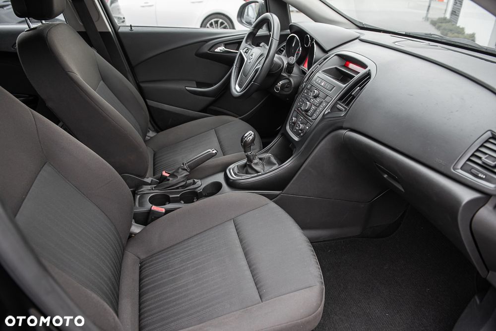 Opel Astra 1.4 Active - 26