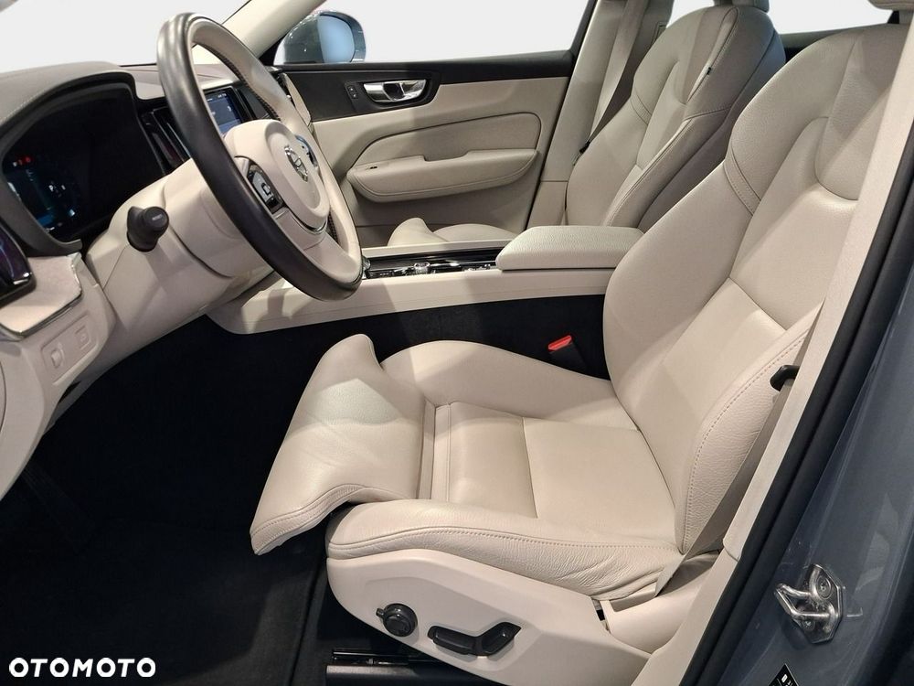 Volvo XC 60 - 20