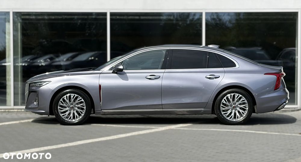 Hongqi H5 2.0T Deluxe - 2