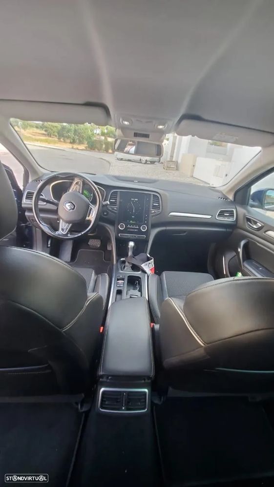 Renault Mégane Sport Tourer 1.5 dCi Bose Edition EDC - 4