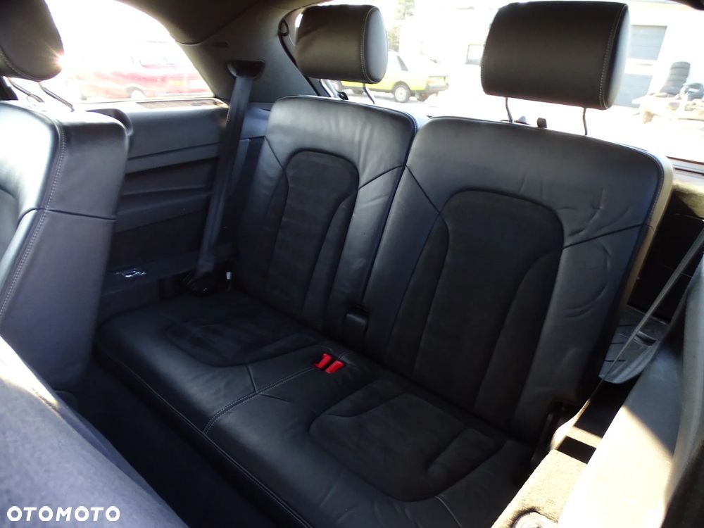 Audi Q7 - 8
