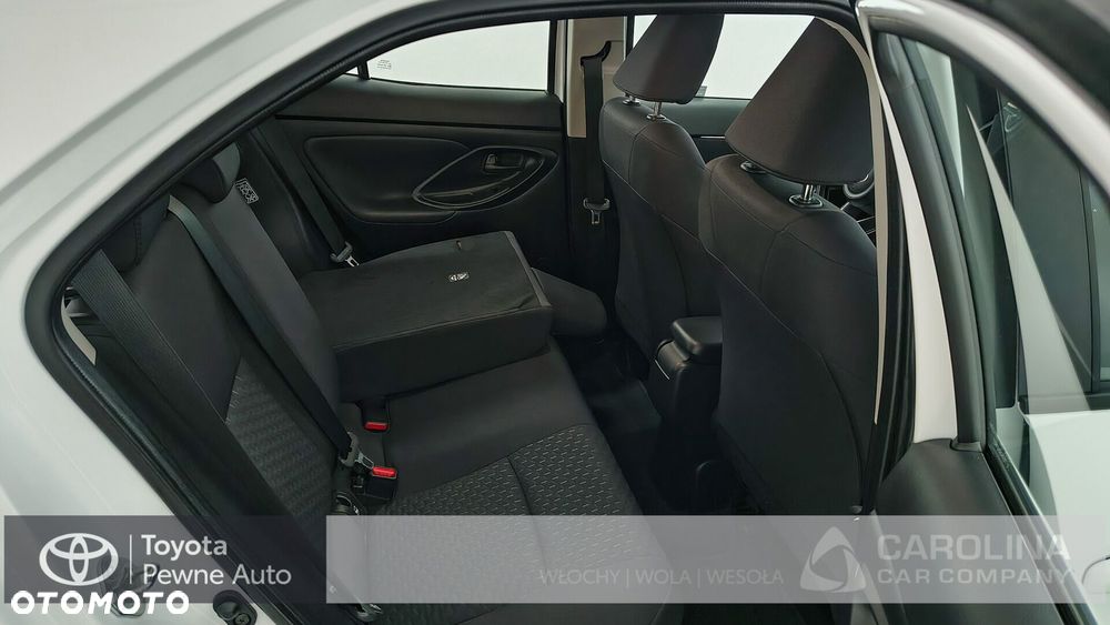 Toyota Yaris Cross Hybrid 1.5 Comfort AWD - 16