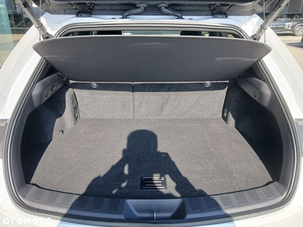 Lexus UX 250h GPF F Sport Design 2WD - 39