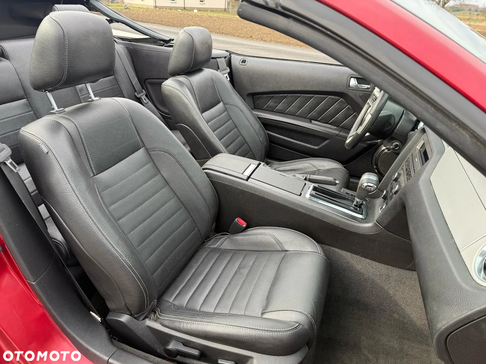 Ford Mustang 3.7 V6 Premium - 10