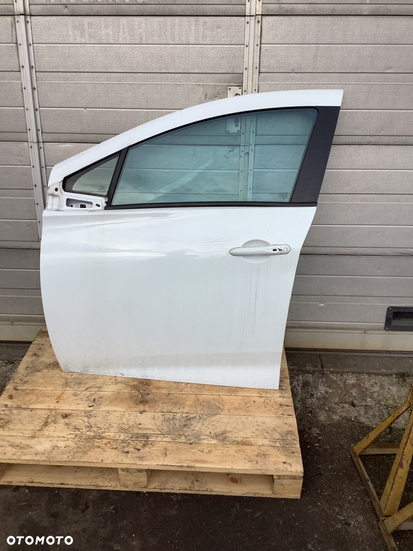 RENAULT ZOE DRZWI KOMPLETNE