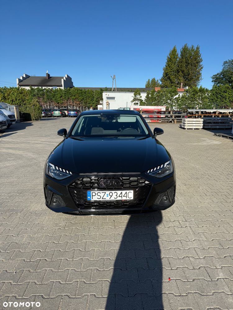Audi A4 Limousine 40 TDI S Line S tronic - 1
