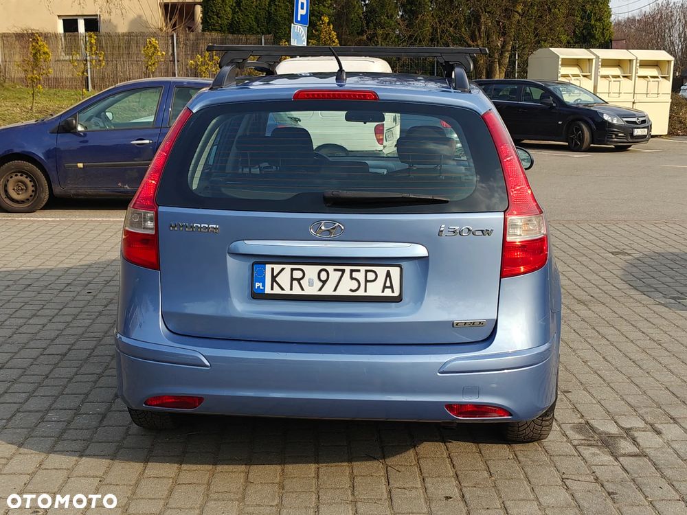 Hyundai i30 1.6 CRDi Style - 11